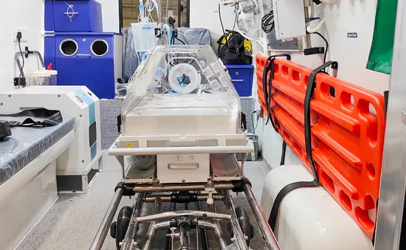 Incubator ambulance service for baby